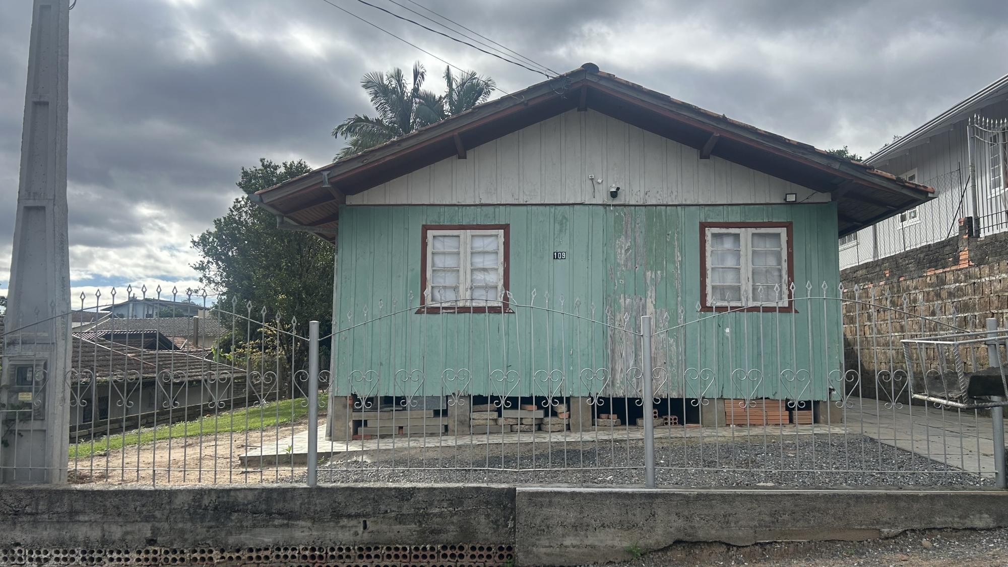 CASA Á VENDA - Ituporanga/SC, Gabiroba